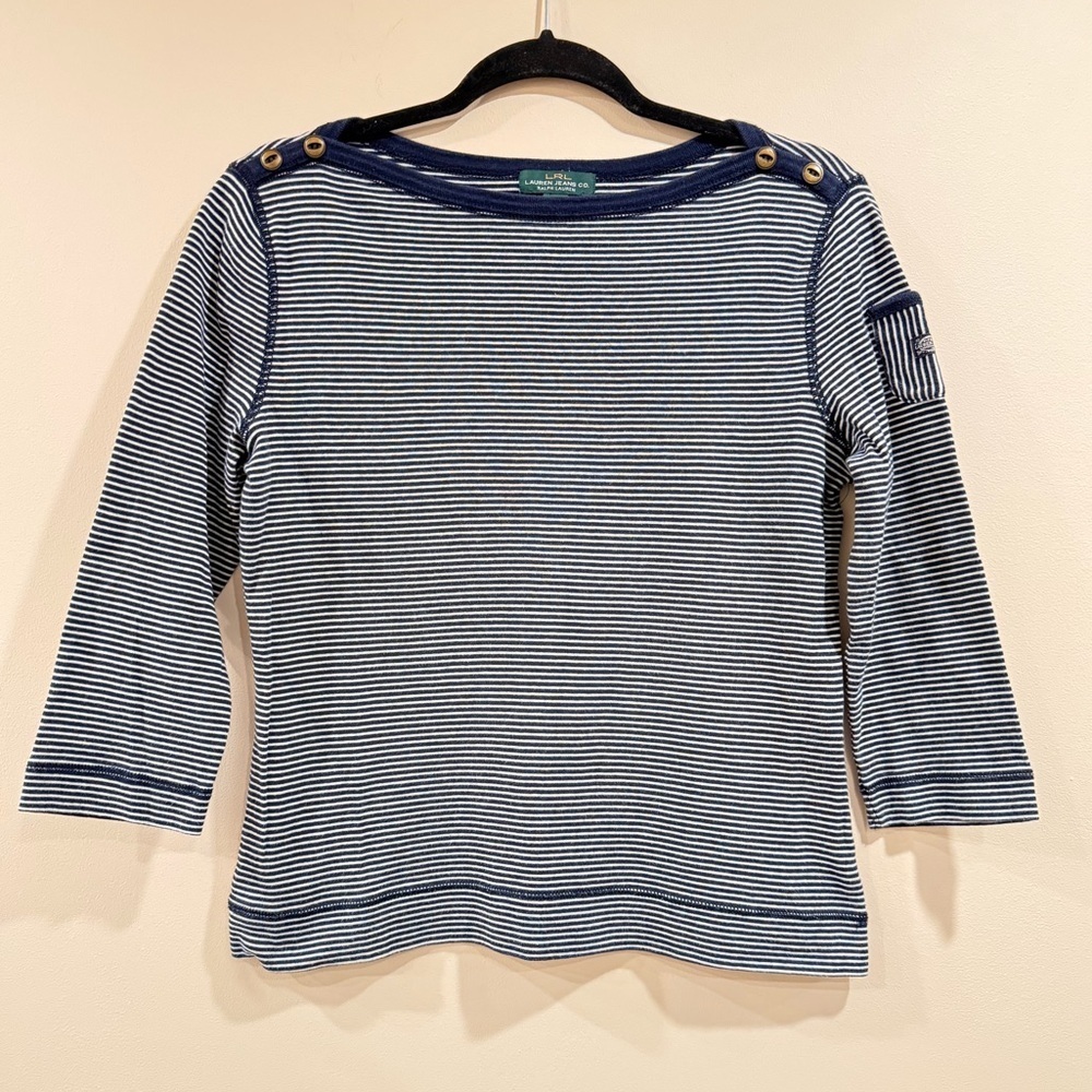 🔥Ralph Lauren Navy and White Striped Top with Button Details Women’s Sz M EUC🔥